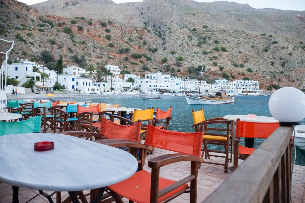 Loutro Holidays エクステリア 写真